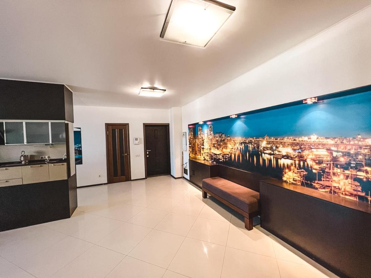 Cozy Apartments On The Left Bank Kyiv Exterior photo